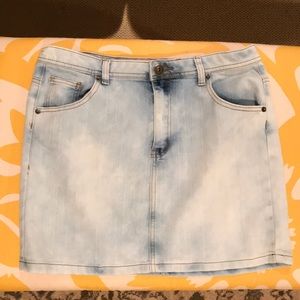 Light denim jean skirt